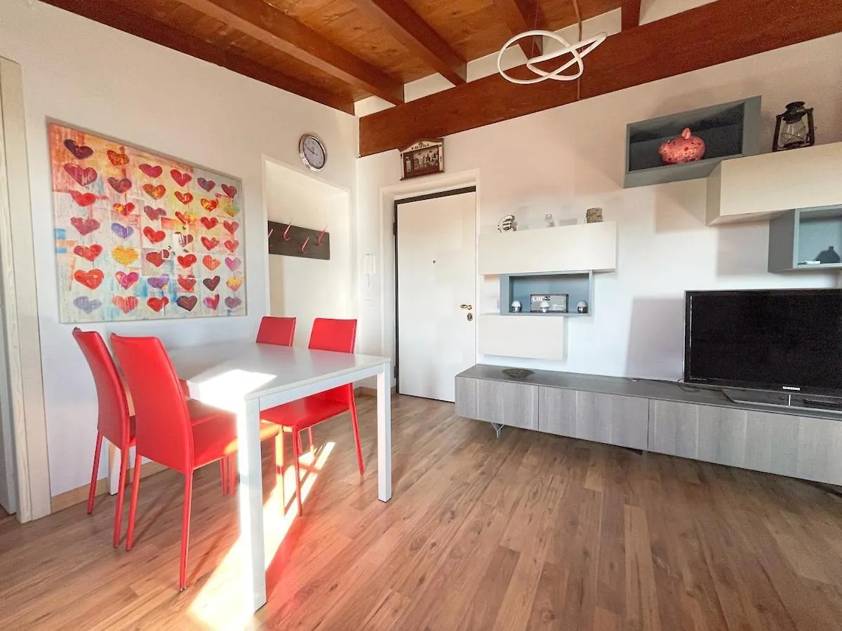 The Urban Nest 2, Spacious, Wifi And Near The Red Metro ミラノ イタリア