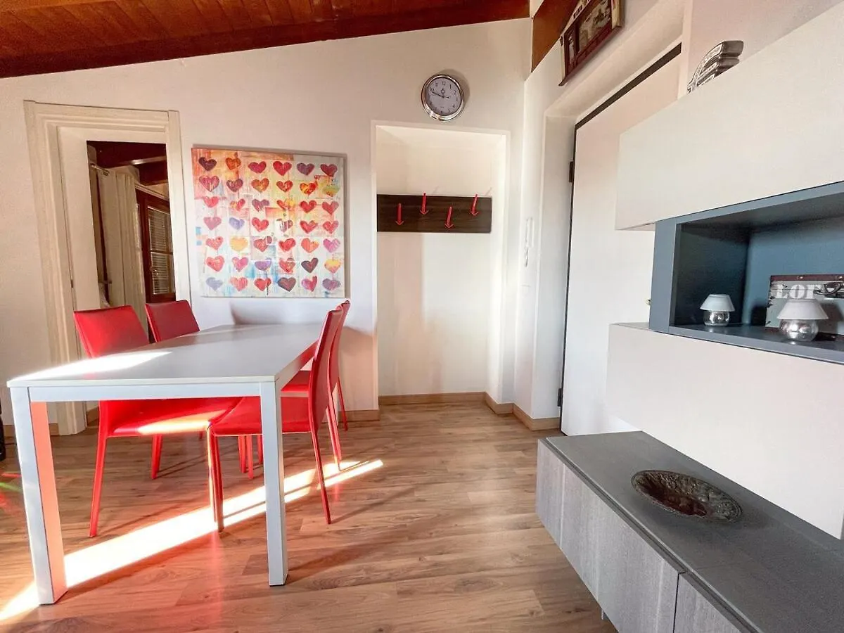 מילאנו The Urban Nest 2, Spacious, Wifi And Near The Red Metro דירה